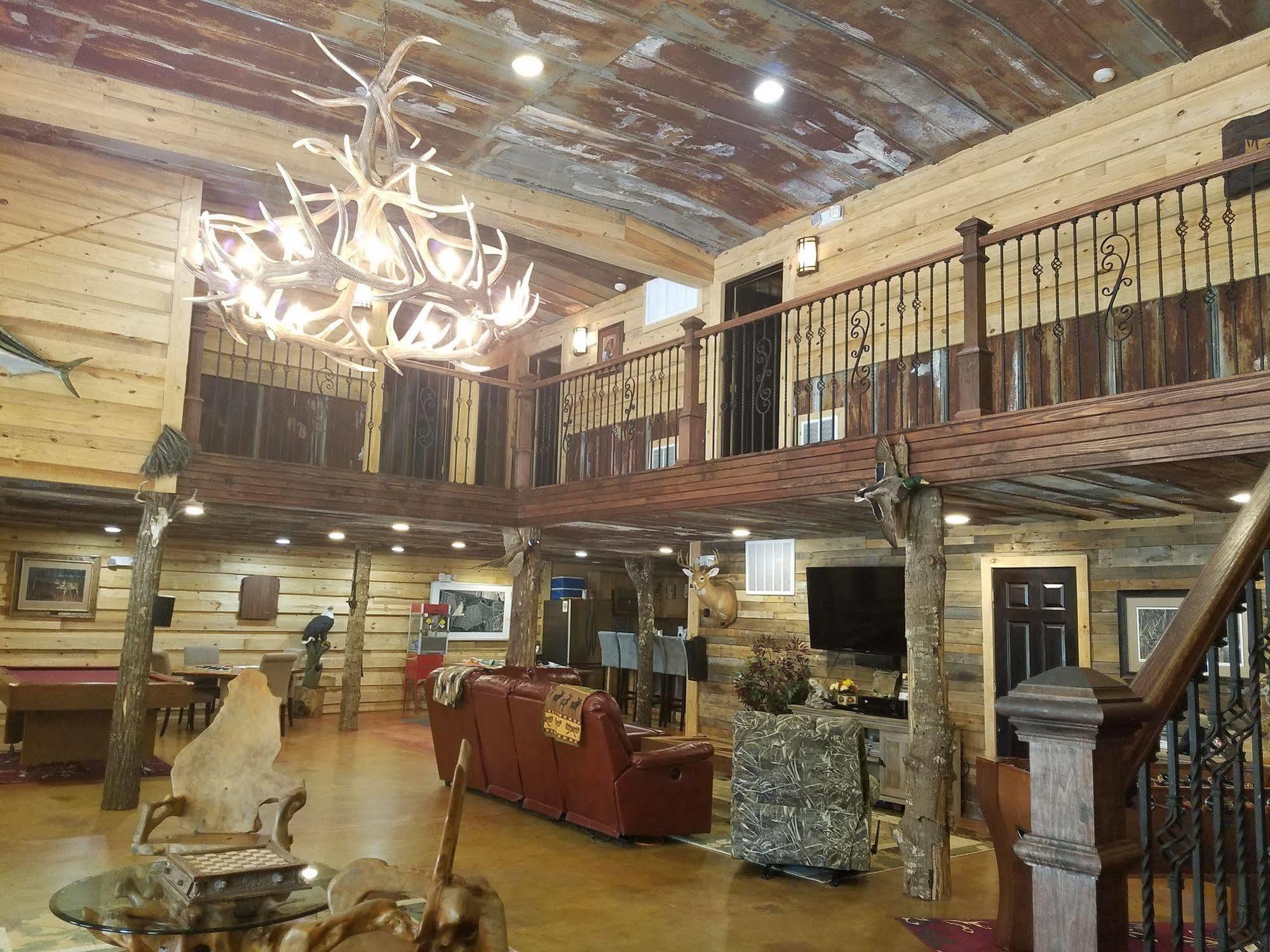 Red Fern Plantation Lodge Стейтсборо Экстерьер фото
